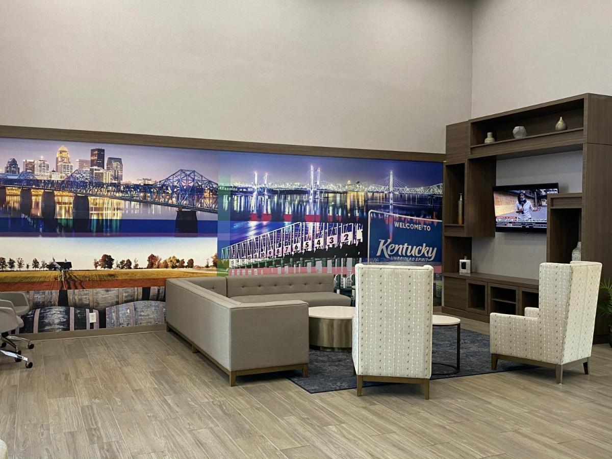Clarion Pointe University/Expo Louisville Eksteriør bilde