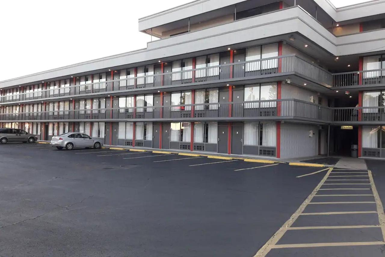 Clarion Pointe University/Expo Louisville Eksteriør bilde